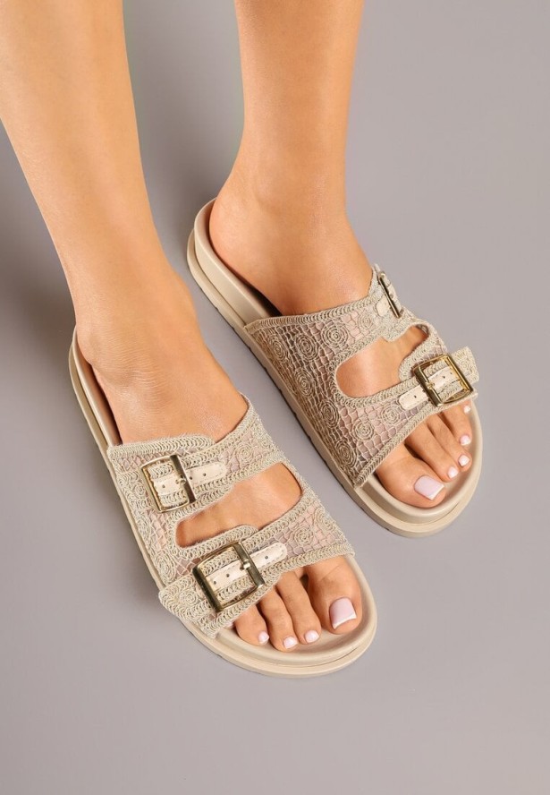 Beżowe Klapki z Klamerkami i Paskiem z Ozdobnej Siateczki Efrise