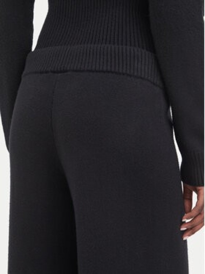 Juicy Couture Spodnie dzianinowe JCWBJ226310 Czarny Relaxed Fit