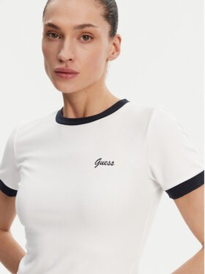 Guess T-Shirt V5GP08 KCRN2 Biały Regular Fit