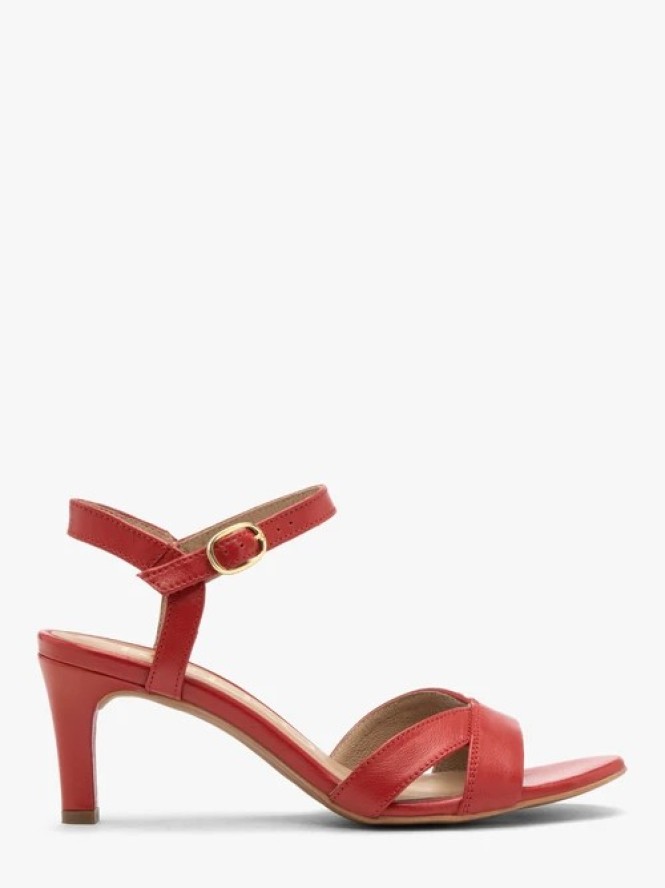 Czerwone sandały damskie na obcasie