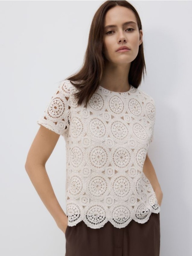 Crochetowa bluzka - złamana biel