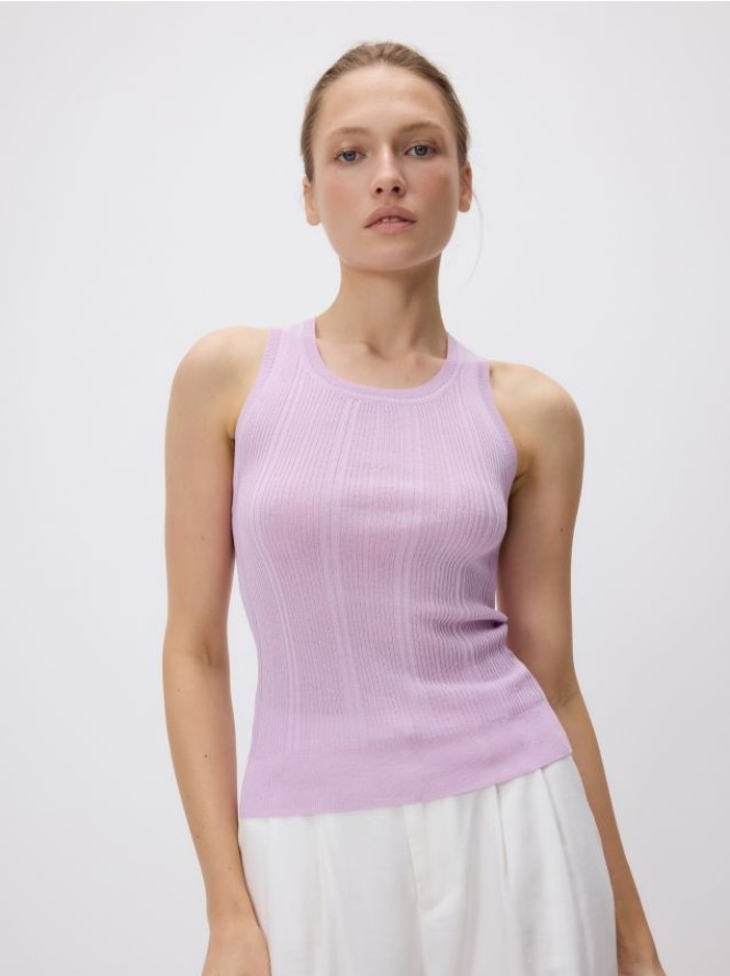 Prążkowany top - pastelowy róż