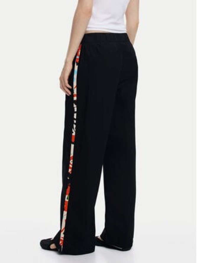 Desigual Spodnie materiałowe Paisley 25SWPW19 Czarny Regular Fit