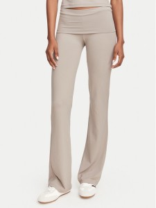 Guess Legginsy V6YB24 K4713 Beżowy ciemny Flare Fit