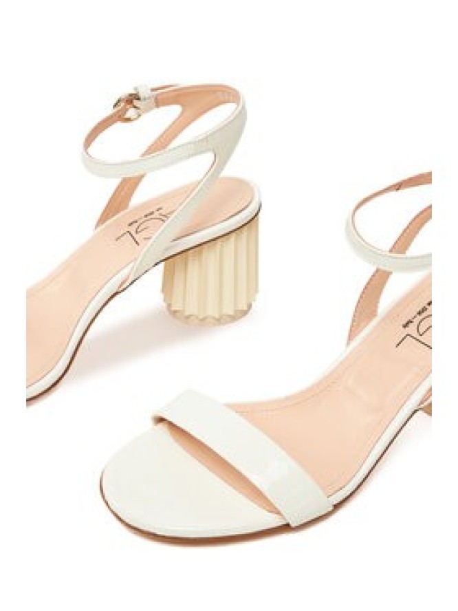 AGL Sandały Dorica M D684002PCKB149G462 Beżowy