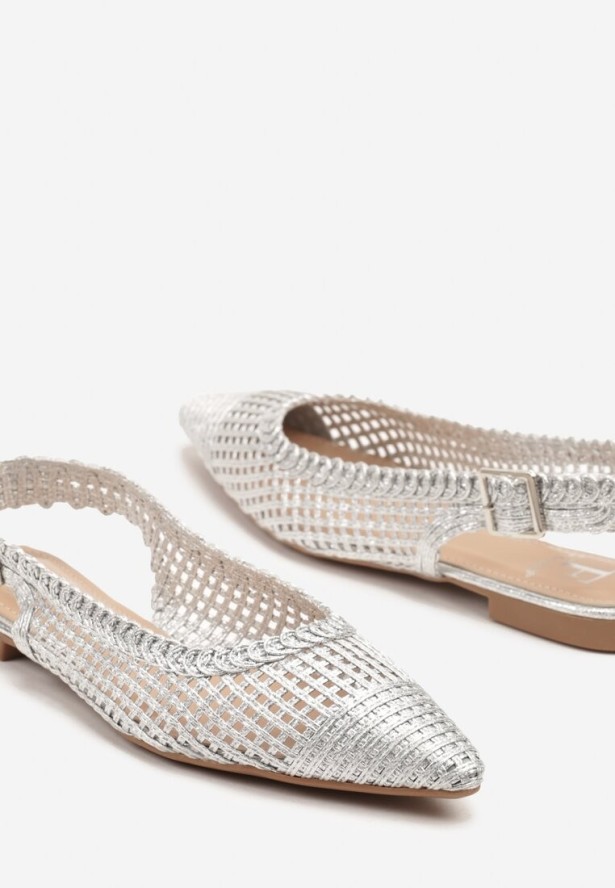 Srebrne Sandały Slingback z Noskiem w Szpic z Ażurowej Plecionki Tillirune