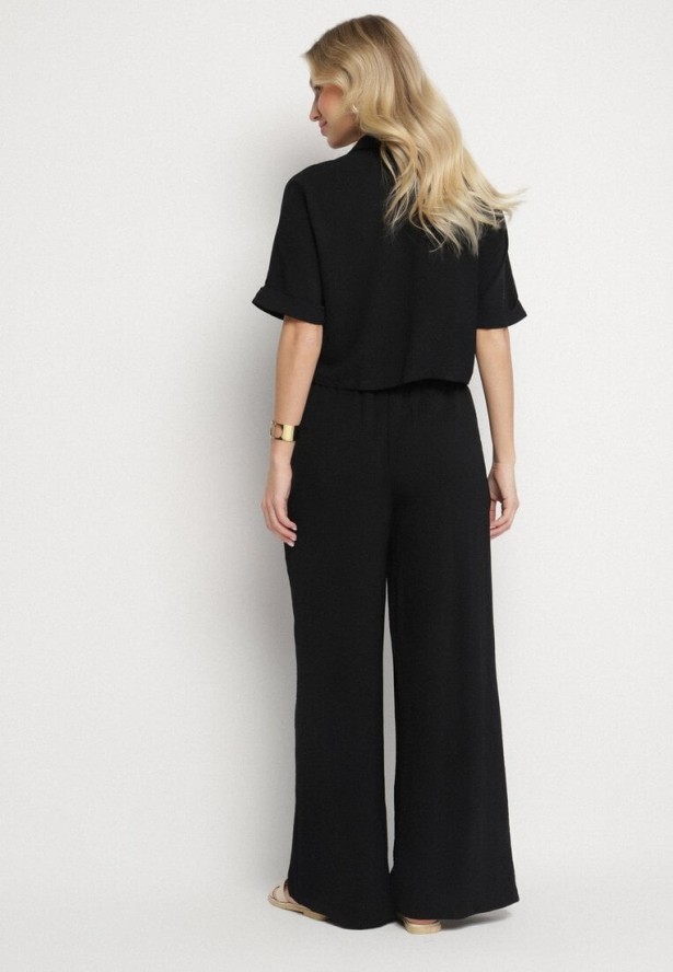 Czarny Komplet z Szerokimi Spodniami i Krótką Koszulą z Krótkim Rękawem Mirtebia