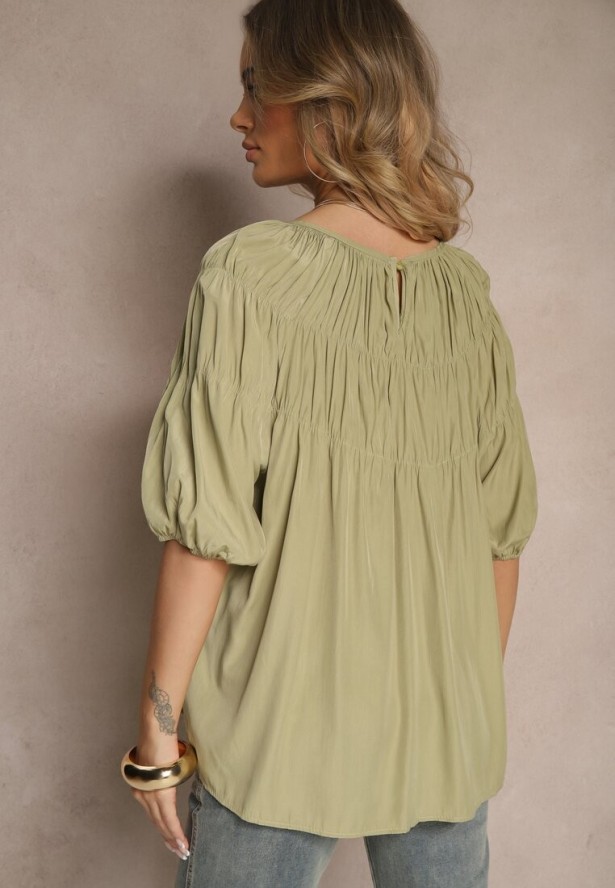 Zielona Bluzka z Wiskozą o Fasonie Oversize z Gumkami w Ramionach Alirona