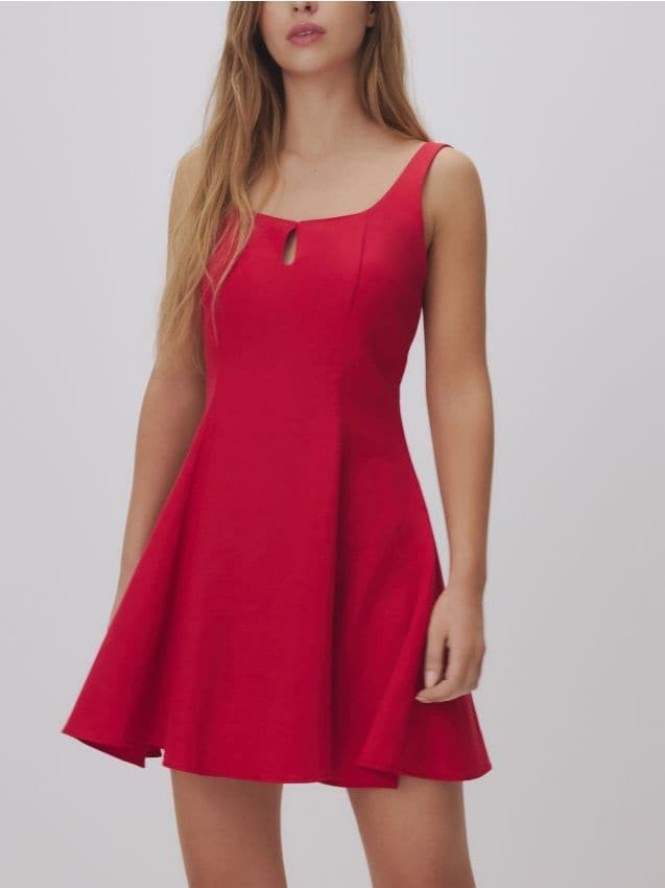 Sukienka mini z wiskozą - czerwony