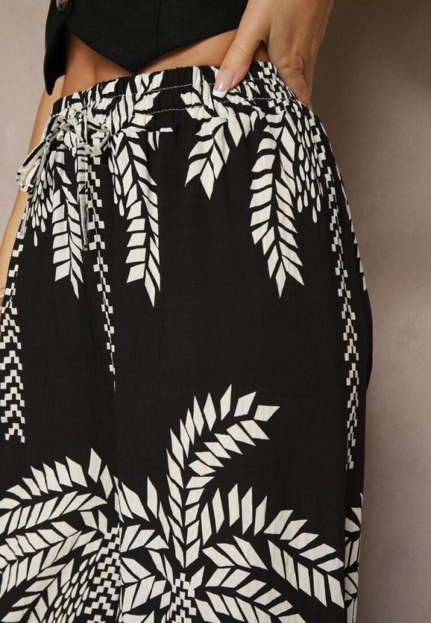 Czarne Spodnie z Wiskozy o Szerokim Kroju High Waist z Palmami Varritia
