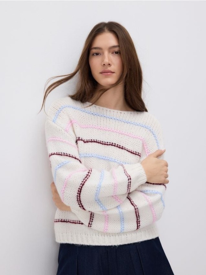 Wzorzysty sweter - wielobarwny