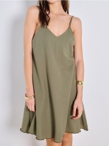 Sukienka z wiskozy na cienkich ramiączkach - khaki