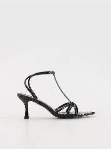 Sandały z paskami - czarny