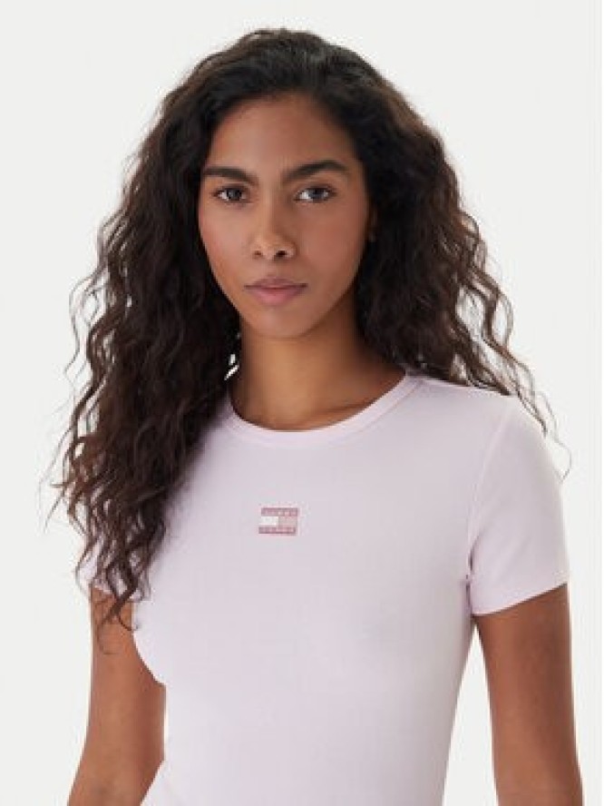 Tommy Jeans T-Shirt Badge DW0DW17881 Różowy Slim Fit
