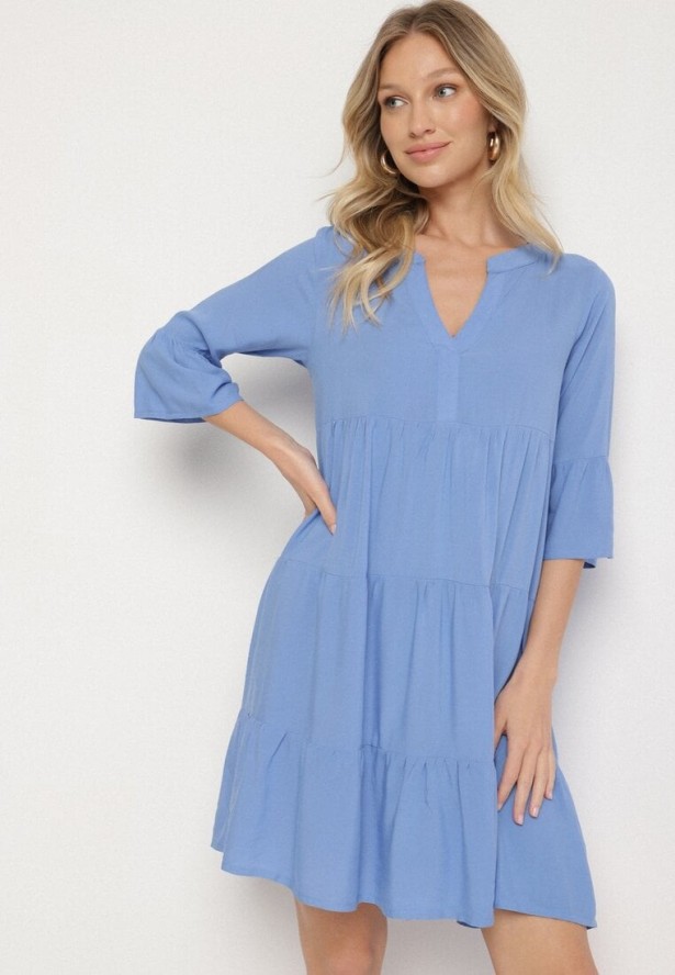 Niebieska Rozkloszowana Sukienka z Wiskozy z Falbanami Izleia