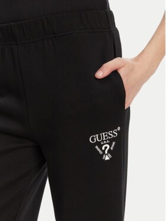 Guess Spodnie dresowe V5RB12 KC3D2 Czarny Regular Fit