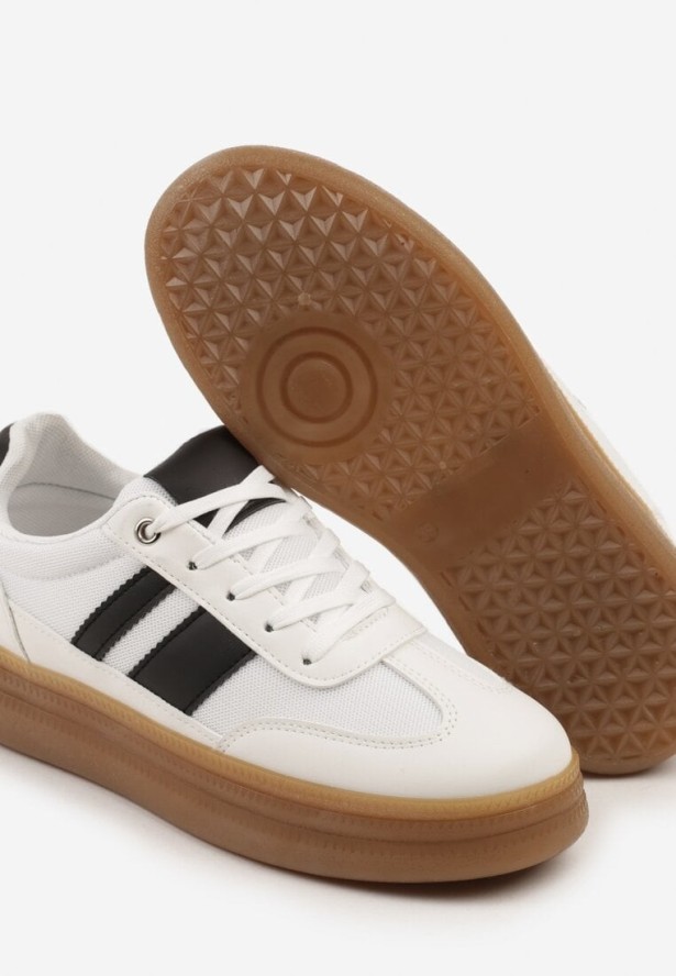 Białe Sneakersy Kultowe Tenisówki z Ozdobnymi Paskami Tenavellea