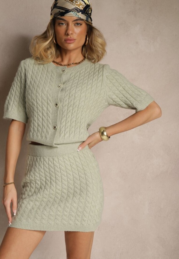 Jasnozielony Kardigan z Wełną i Ozdobnymi Guzikami i Tłoczeniem Halanira