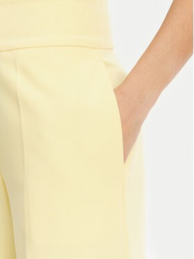 HUGO Spodnie materiałowe Himia 50513960 Żółty Regular Fit