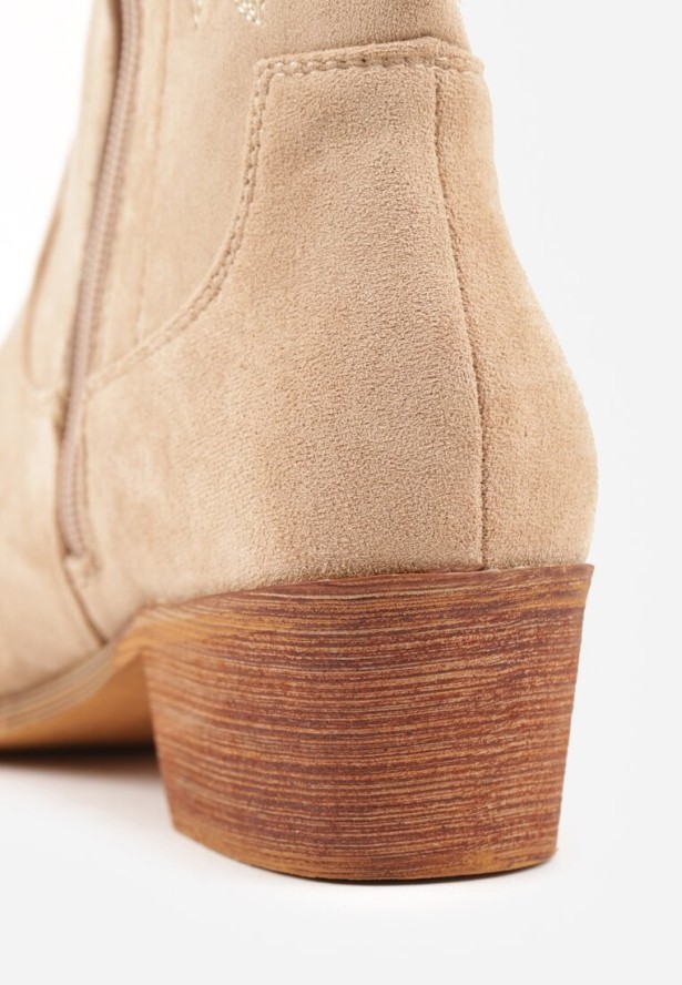 Beżowe Botki Vices na Słupku Kowbojki z Ażurową Cholewką Rivori