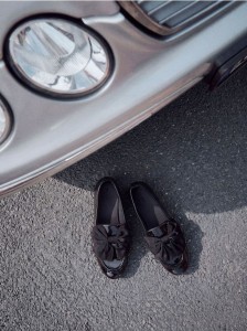 Loafersy z kokardą - czarny
