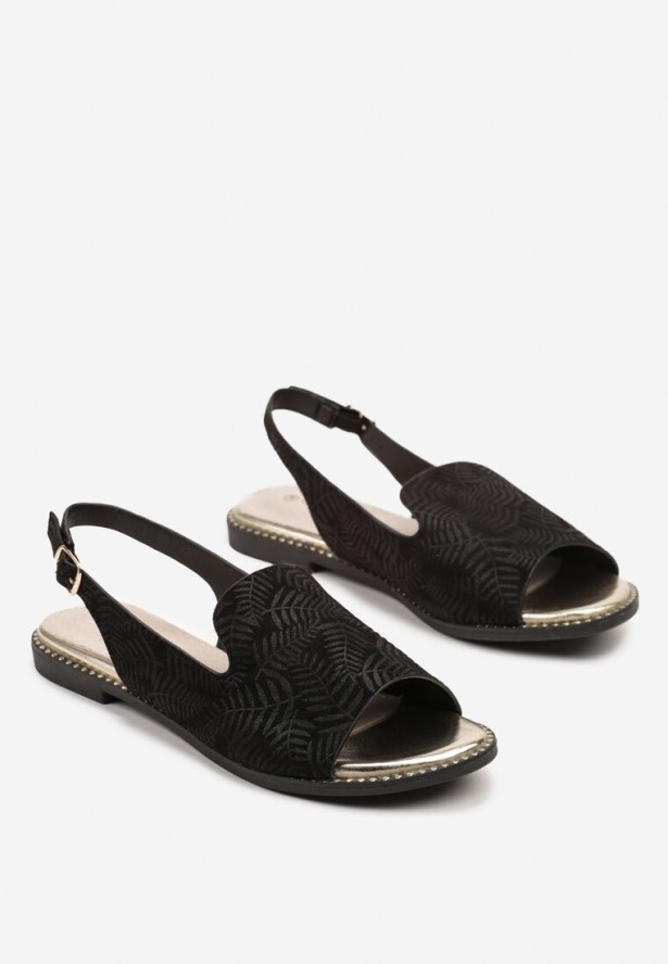 Czarne Sandały ze Skórzaną Wkładką i Ozdobnymi Wycięciami Sallan