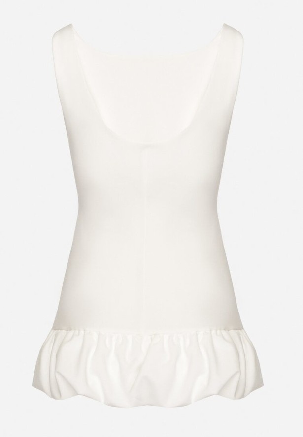 Biały Taliowany Kombinezon Ozdobiony Falbanką Semiriela