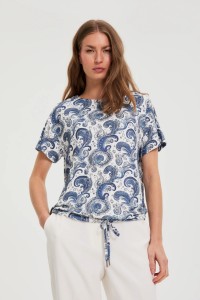 Bluzka z wzorem paisley biała