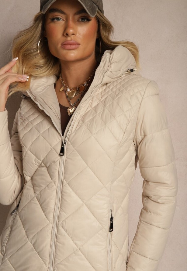 Beżowa Kurtka Pikowana o Długim Kroju z Kapturem Erivana