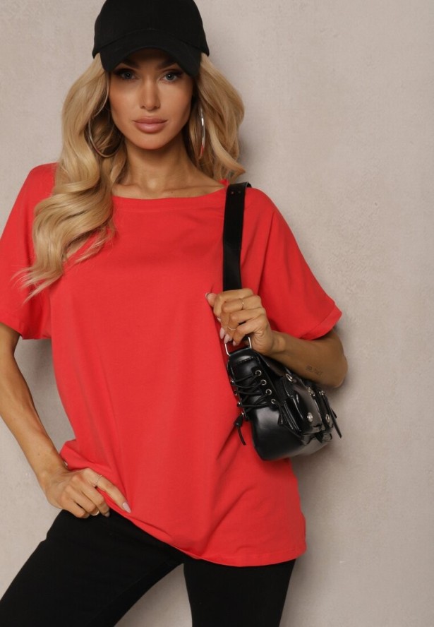 Czerwony Bawełniany T-shirt Oversize z Krótkim Rękawem i Dłuższym Tyłem Zanimara