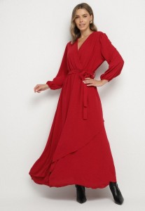 Czerwona Kopertowa Asymetryczna Sukienka Koktajlowa z Wiskozą Ozdobiona Paskiem Lanoresa