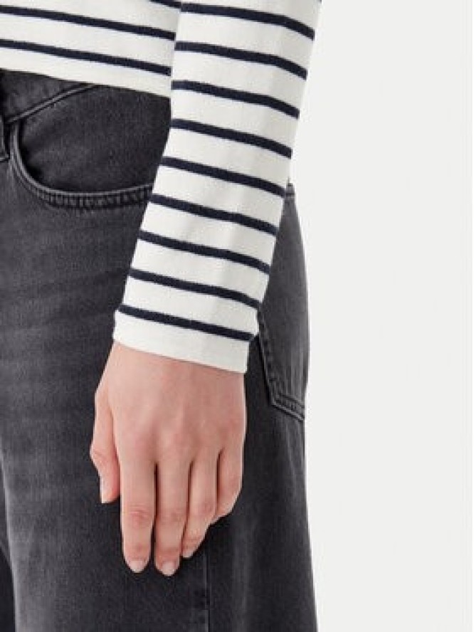 Pieces Sweter Senna 17156406 Écru Regular Fit