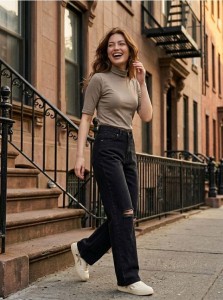 Prążkowana koszulka ze stójką - brązowy