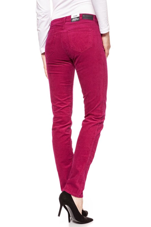 DAMSKIE SPODNIE SZTRUKSOWE WRANGLER SLIM CHERRY W28LEK18V 112128384
