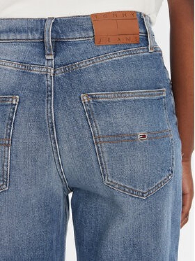 Tommy Jeans Jeansy Layla DW0DW20644 Niebieski Straight Fit