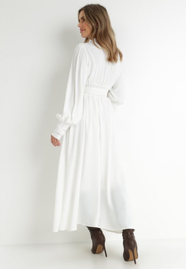 Biała Sukienka z Paskiem Laodyle