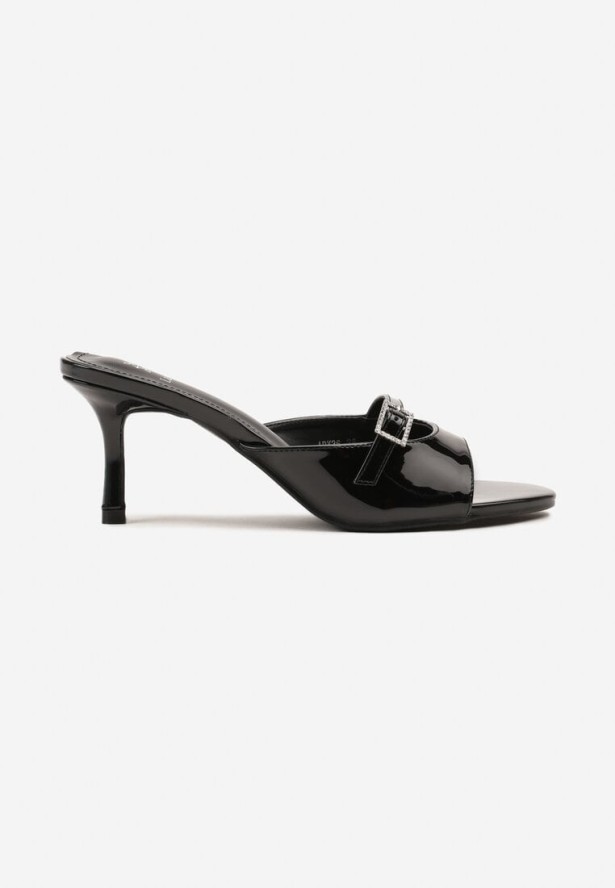 Czarne Lakierowane Klapki na Niskiej Szpilce Zdobione Paskiem z Klamerką Joliriss