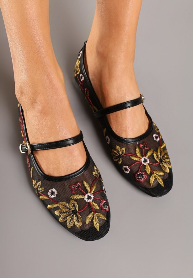 Czarne Siateczkowe Balerinki z Florystycznym Haftem i Paskiem na Sprzączkę Danirna