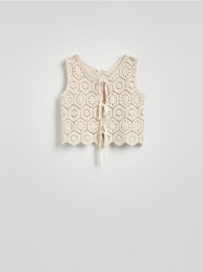 Crochetowa kamizelka - kremowy