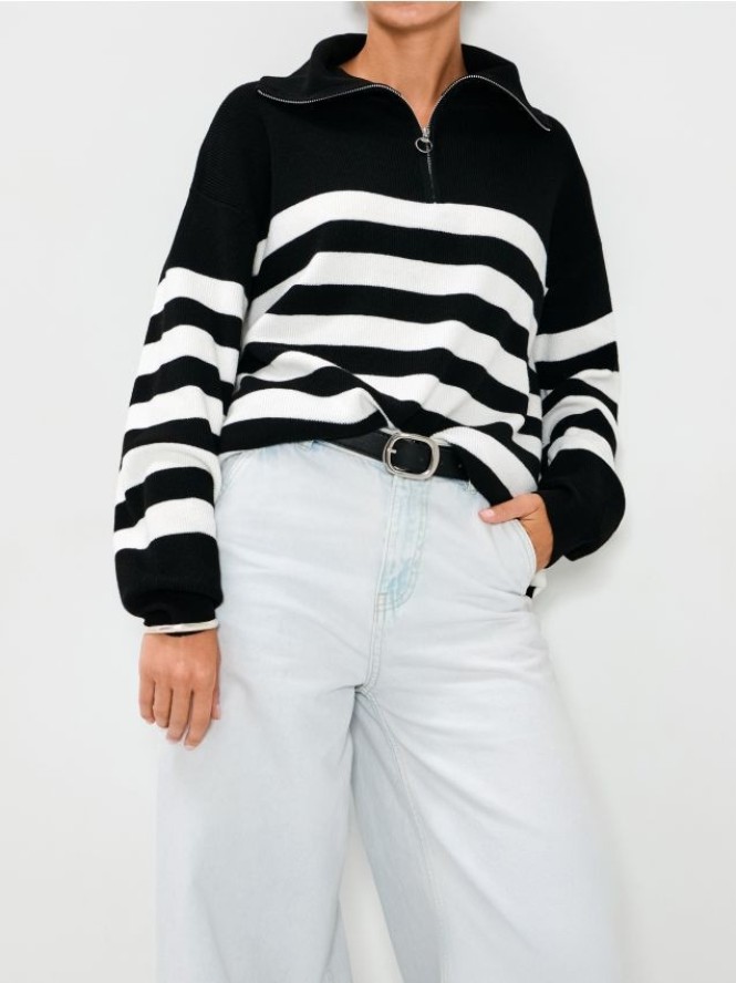 Sweter w paski - czarny