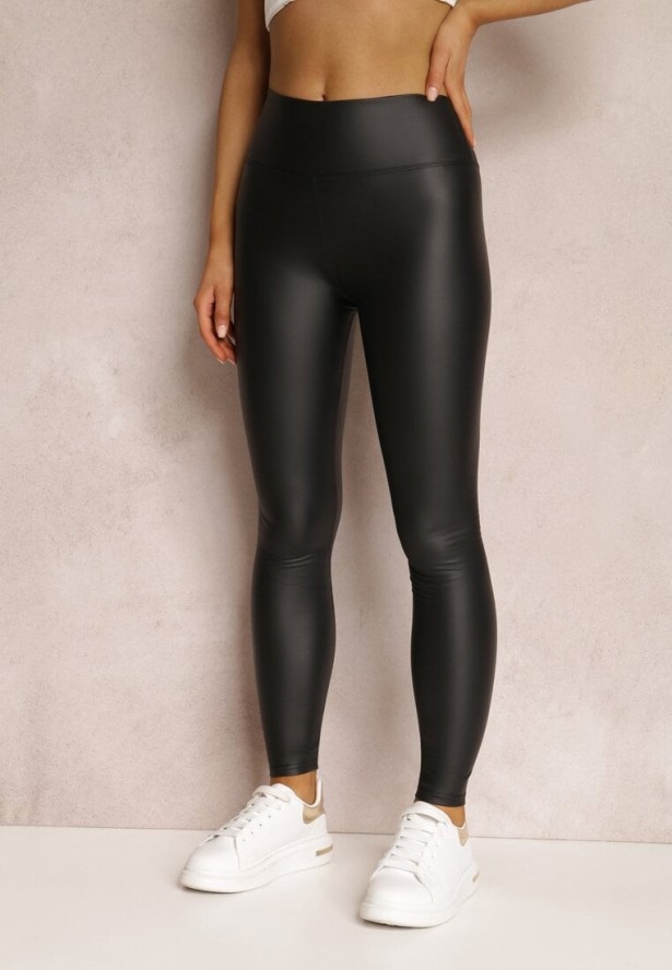 Czarne Legginsy Larsa