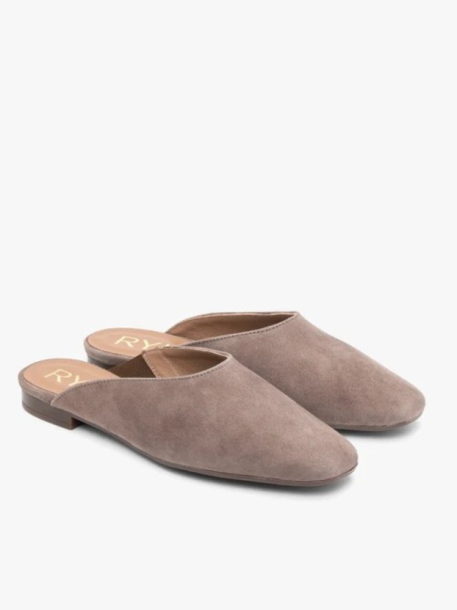 Szare klapki mule