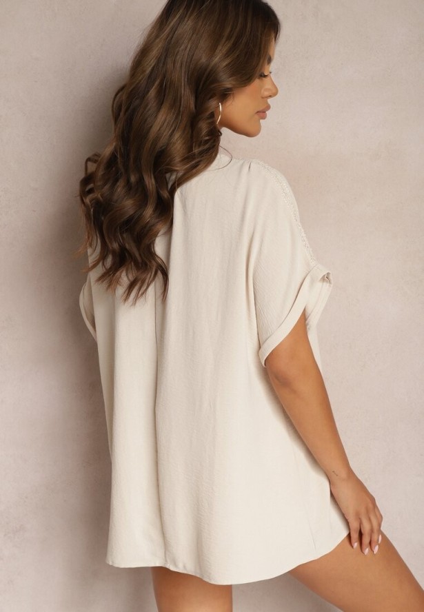 Beżowa Bluzka z Wiskozą Ozdobiona Ażurowymi Wstawkami Ozdobiona Guzikami Vimalenna