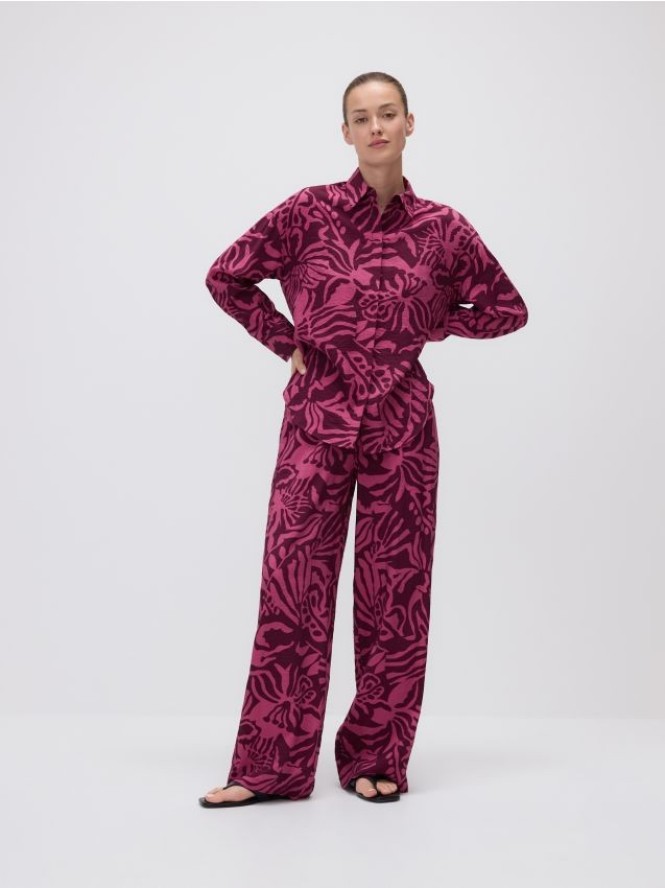 Wzorzysta koszula z wiskozy - fioletowy