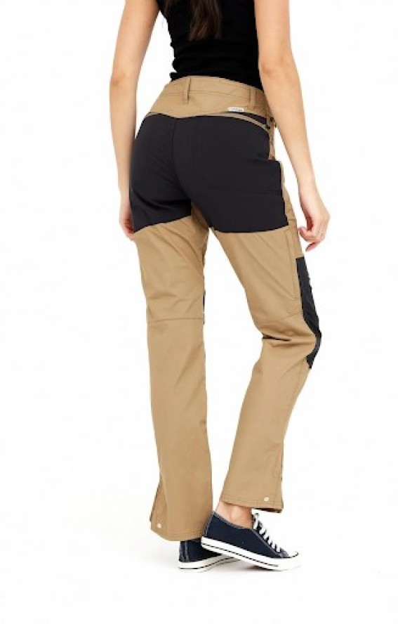 WRANGLER REINFORCED SOFTSHELL PANT DAMSKIE SPODNIE MATERIAŁOWE ELMWOO WC2GAW17D 112324385