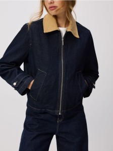 Jeansowa kurtka z kontrastowym kołnierzykiem - granatowy