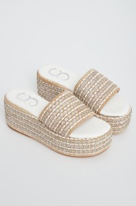 Klapki damskie skórzane na koturnach CESARE CASADEI