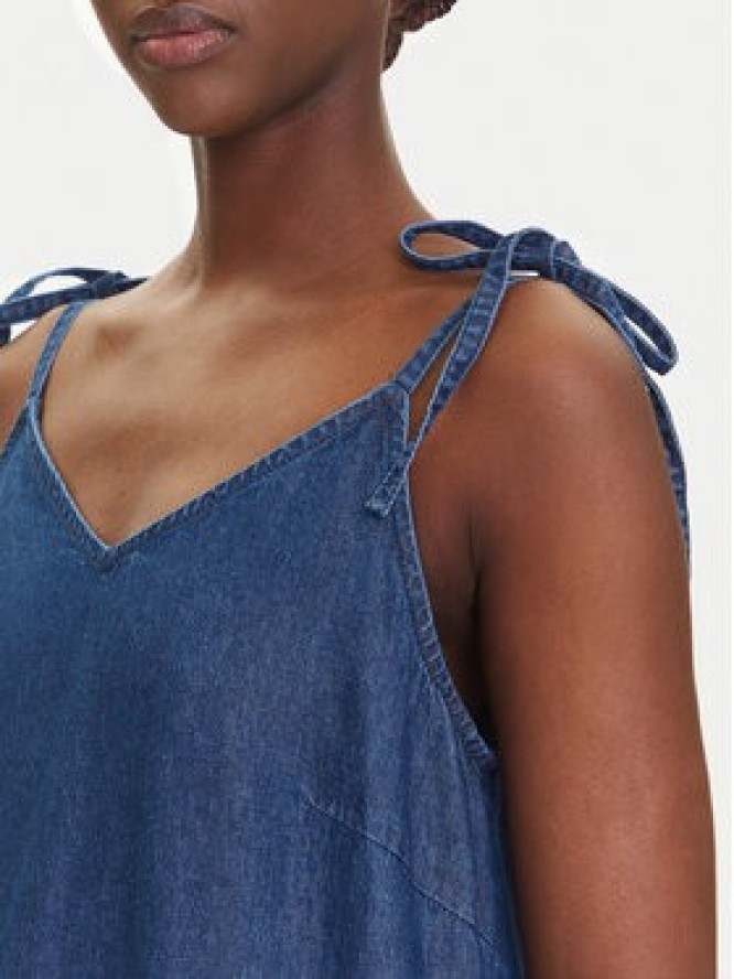 Pieces Sukienka jeansowa Tenim 17157940 Granatowy Loose Fit