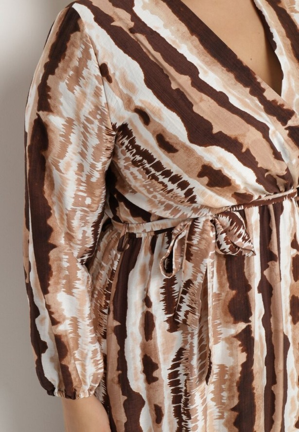 Beżowo-Brązowa Kopertowa Sukienka z Wiskozą i Paskiem w Talii Noranea