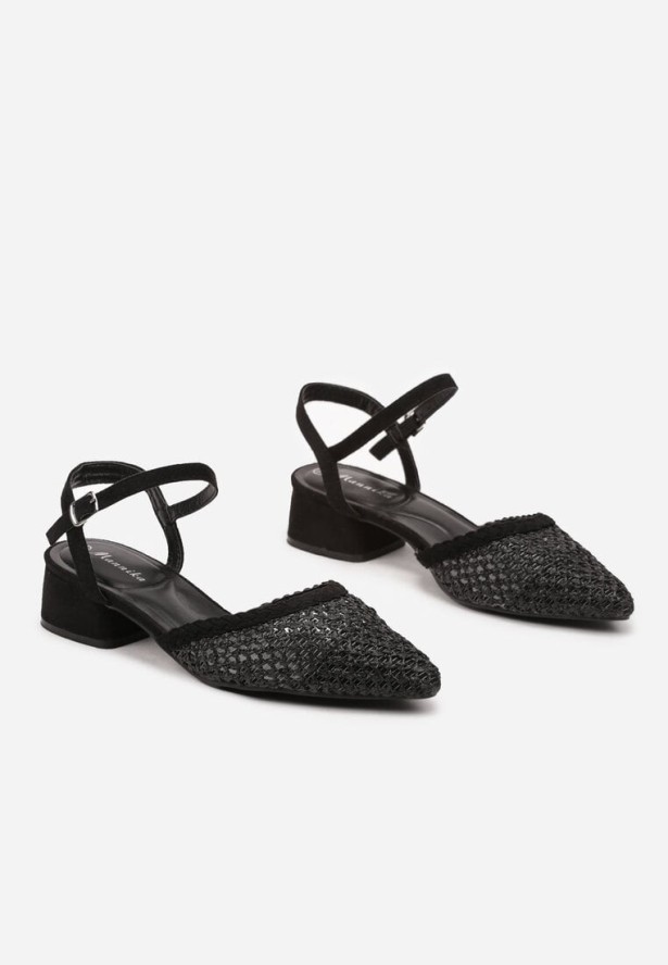 Czarne Sandały na Obcasie z Siateczkową Cholewką Lavreti
